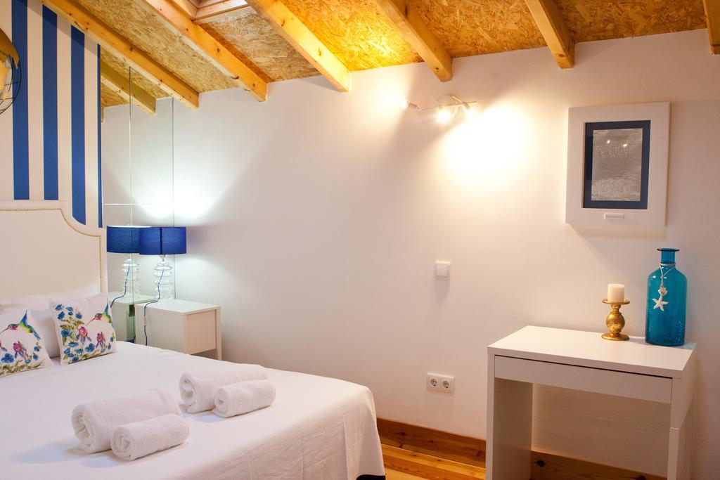 Five Senses Hostel Coimbra Esterno foto