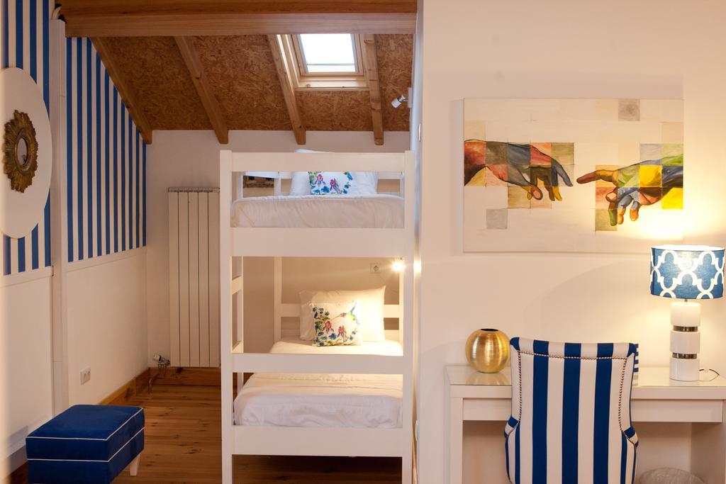 Five Senses Hostel Coimbra Esterno foto